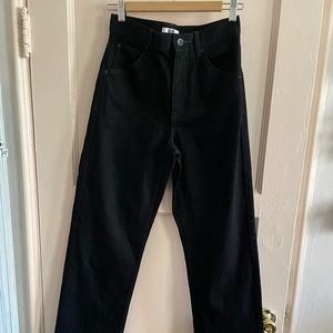 Uniqlo Black High Waist straight leg black jean 24x32